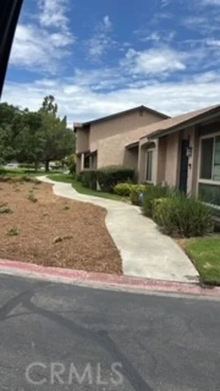 6389 Del Mar Way photo 5