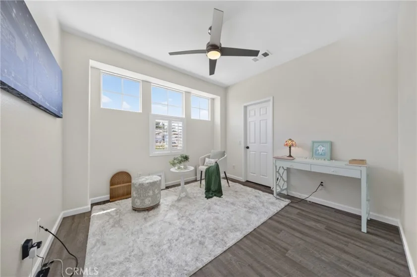 28432 Plymouth Way photo 16