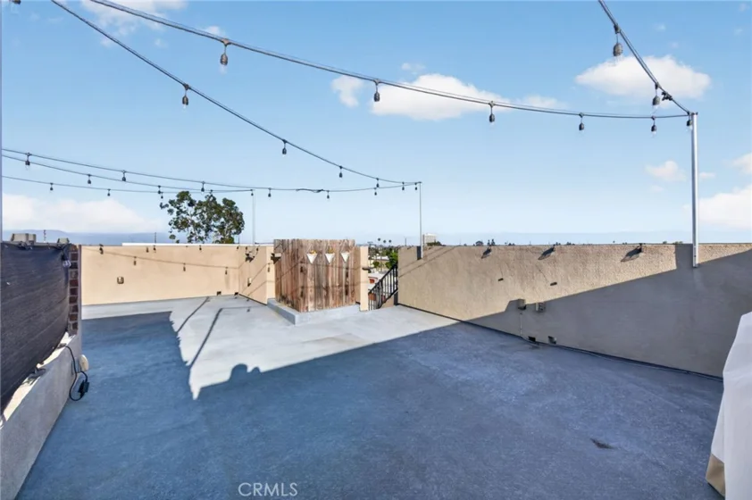 821 Brickyard photo 60