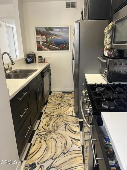 4705 Kester Avenue #116 photo 8