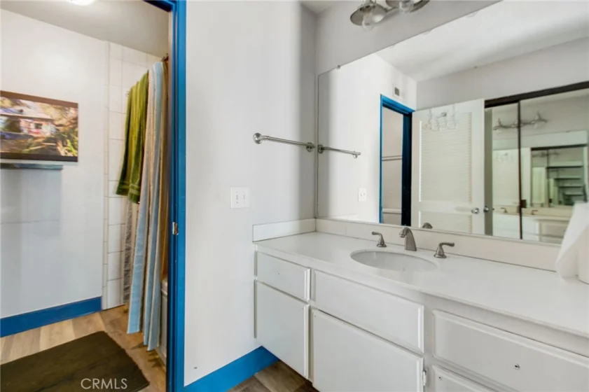 28044 Cayman #328 photo 7