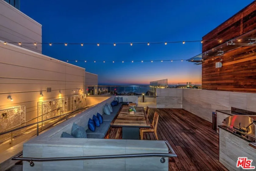 1755 Ocean Avenue #603 photo 29