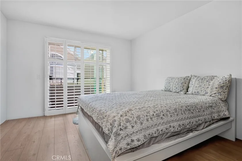 645 Pacific Avenue #403 photo 2