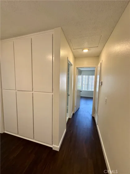 835 W Orangewood photo 23