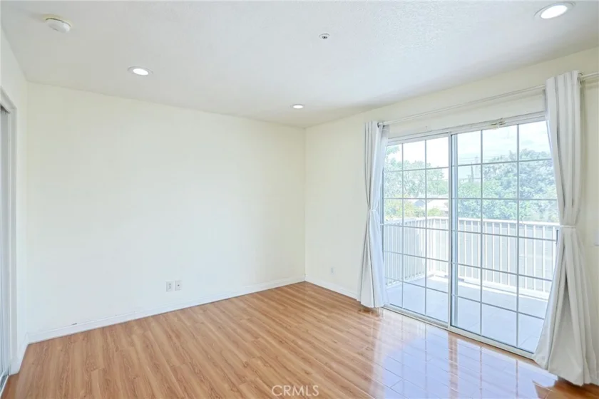 1708 S Angel Court photo 5