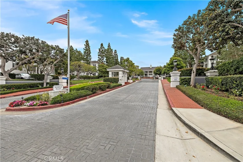 950 Cagney Lane #201 photo 38