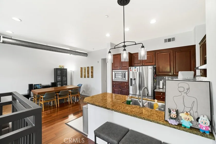 309 Metro Court photo 9