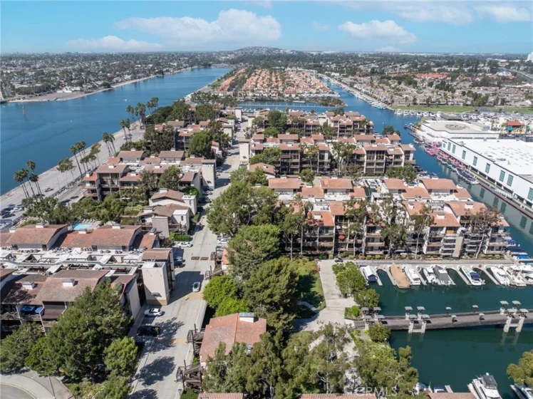 7139 S Marina Pacifica Drive #Key 8 photo 40