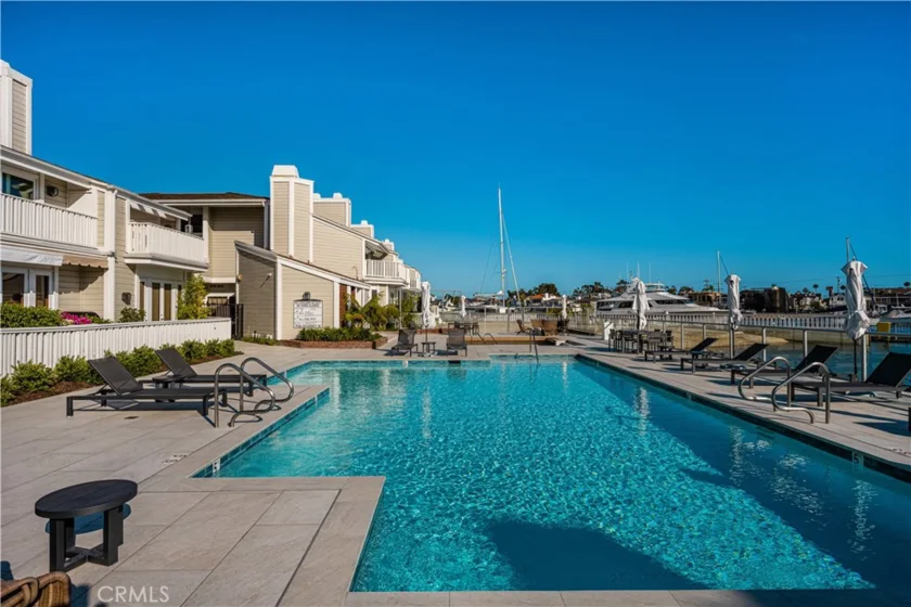 994 Bayside Cove photo 37