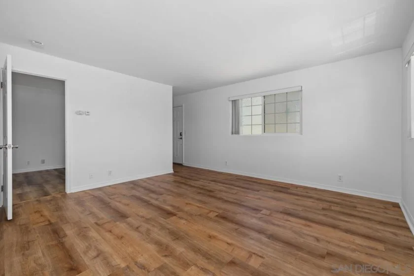 4524 Wilson Avenue #201 photo 24