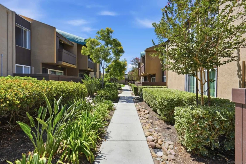 3454 Castle Glen Drive #151 photo 22