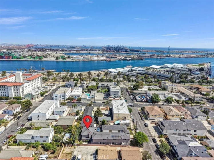 232 W 11th #3 photo 23