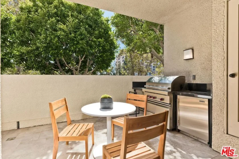 2279 Century Hill photo 25