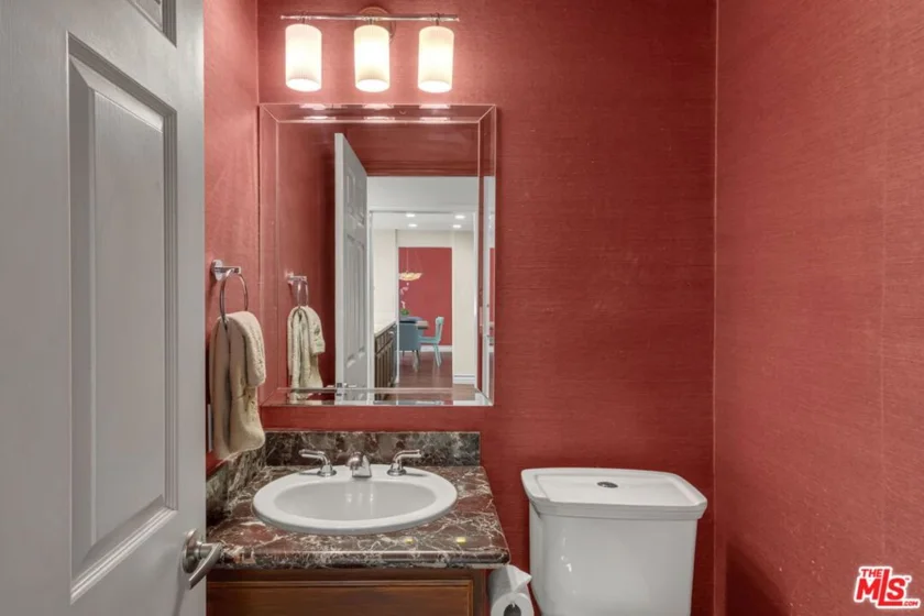 1722 Malcolm Avenue #304 photo 38