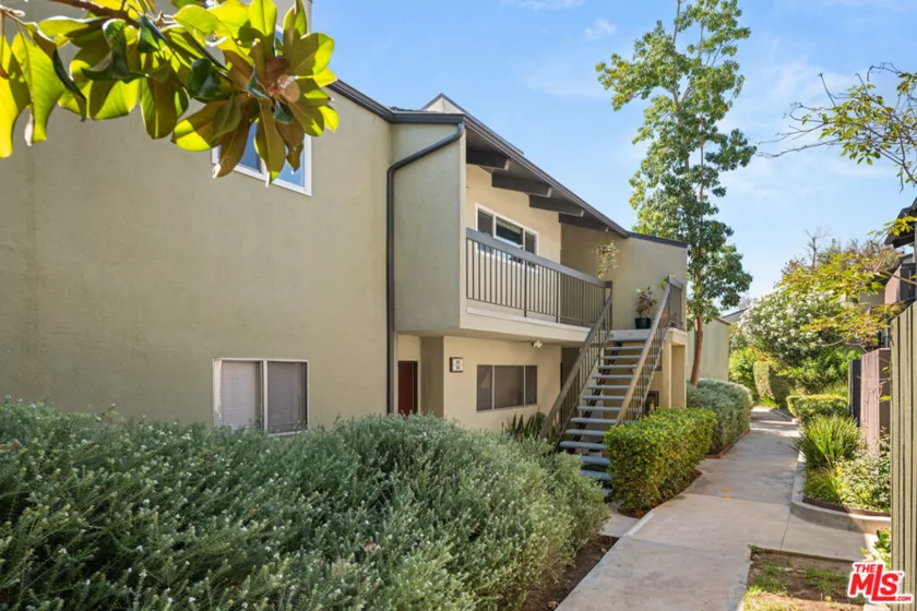 4842 Hollow Corner Road #405 photo 15