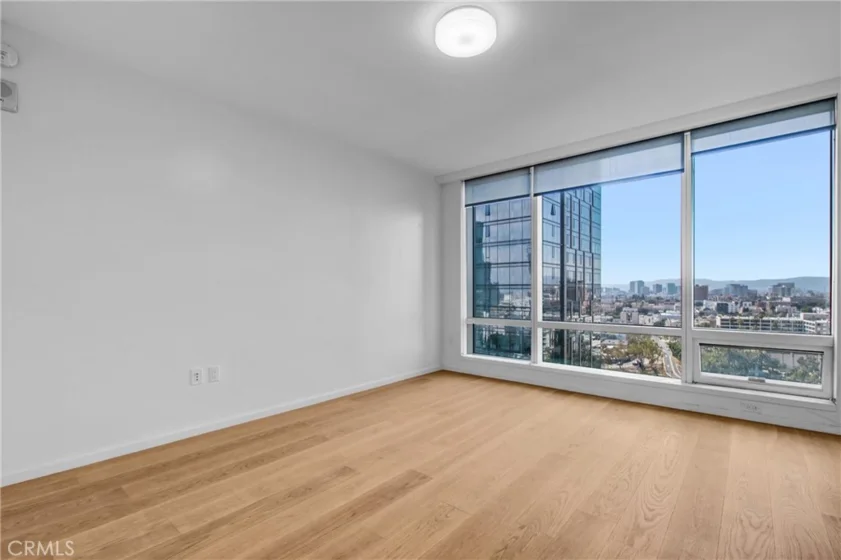 877 Francisco Street #1818 photo 6