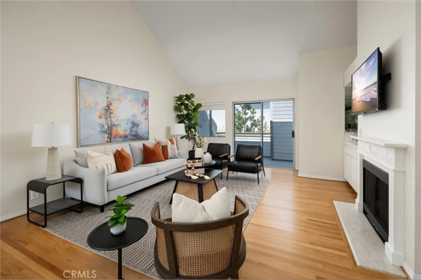 961 E California Boulevard #327 photo 11