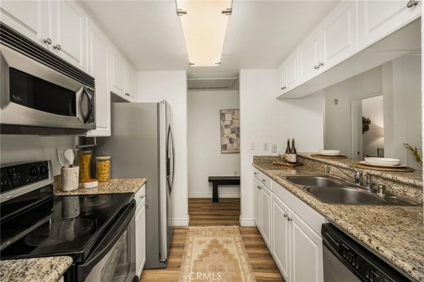 838 Pine Avenue #113 photo 15