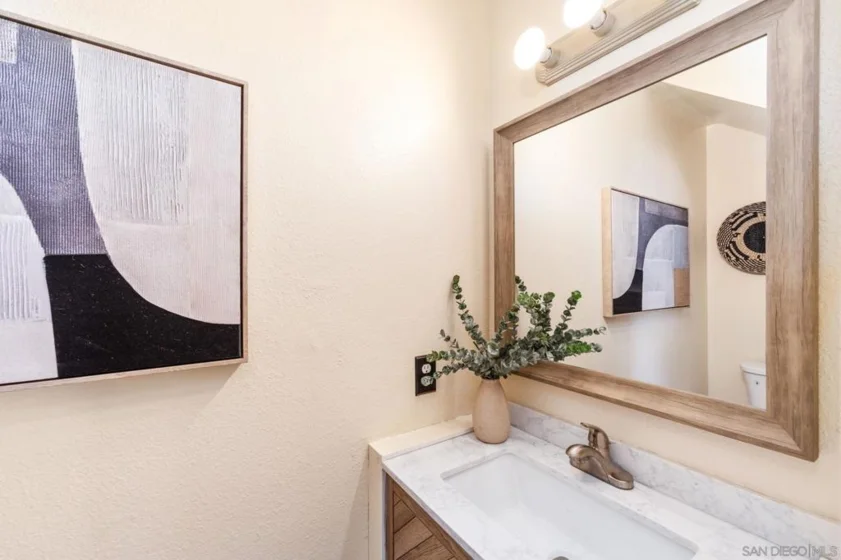 627 13th Street #23 photo 3
