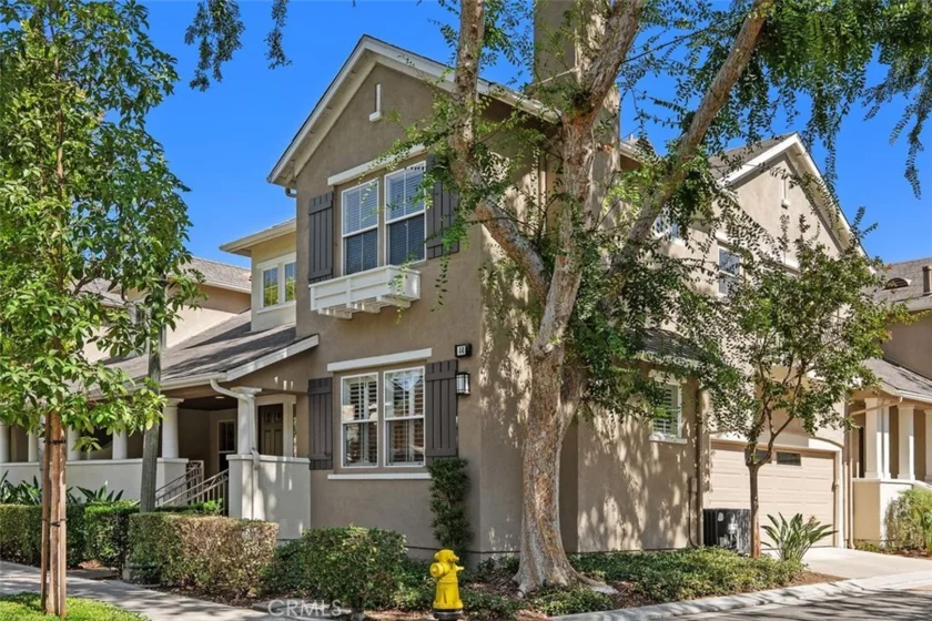 44 Burlingame photo 3