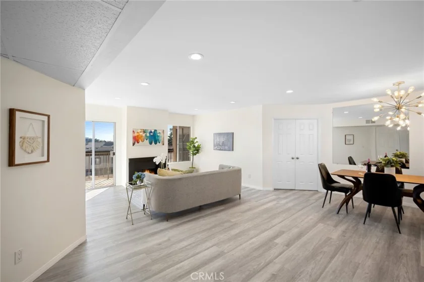 335 N Adams Street #309 photo 1