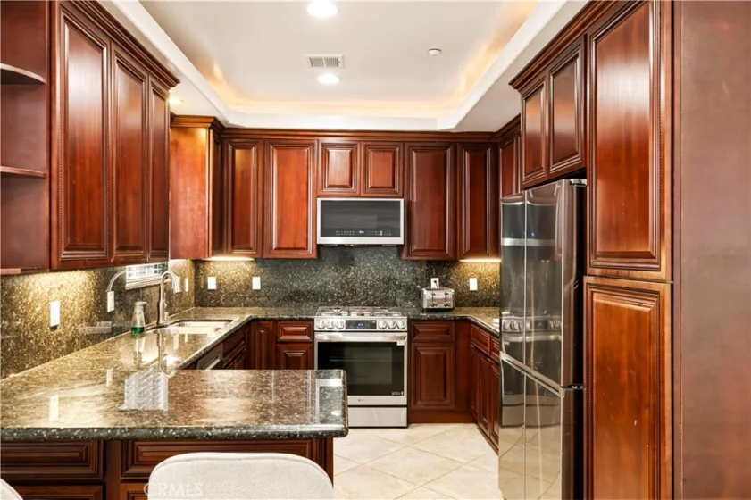 11145 Sunshine Terrace #102 photo 7