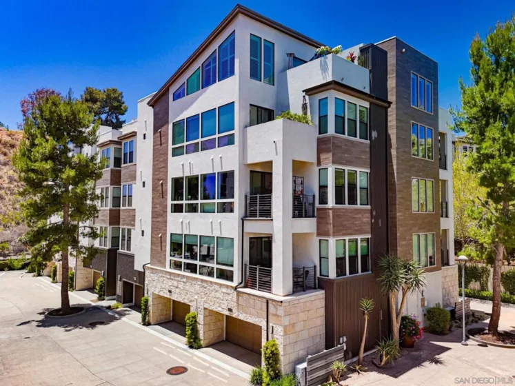 8442 Distinctive Drive photo 54