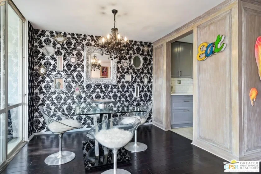 848 N Kings Road #102 photo 6