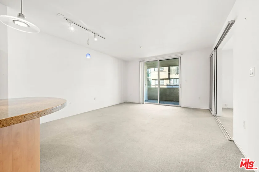 267 S San Pedro Street #508 photo 4