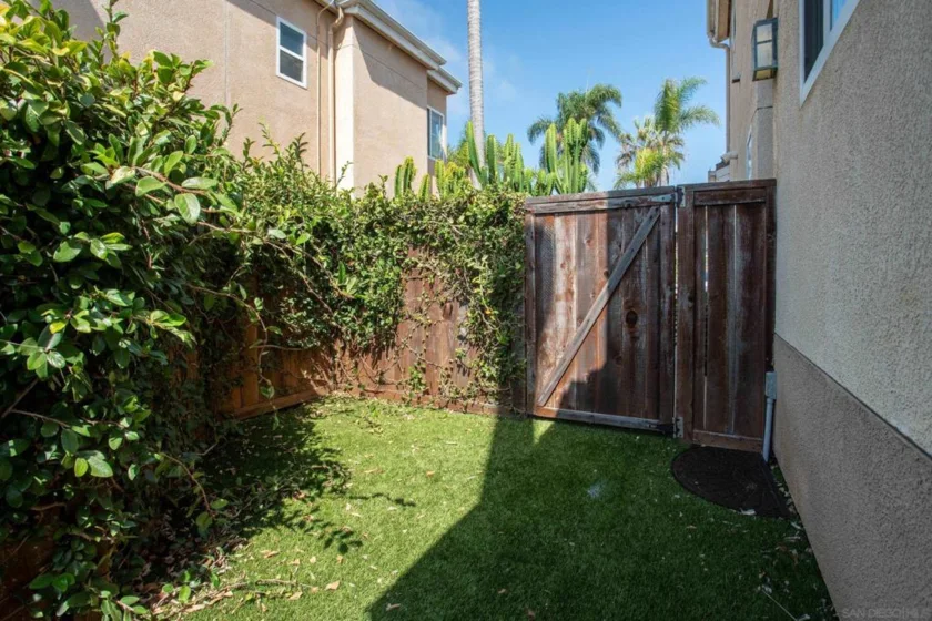 555 Eaton Street #G photo 12