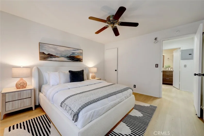 11138 Aqua Vista Street #9 photo 14