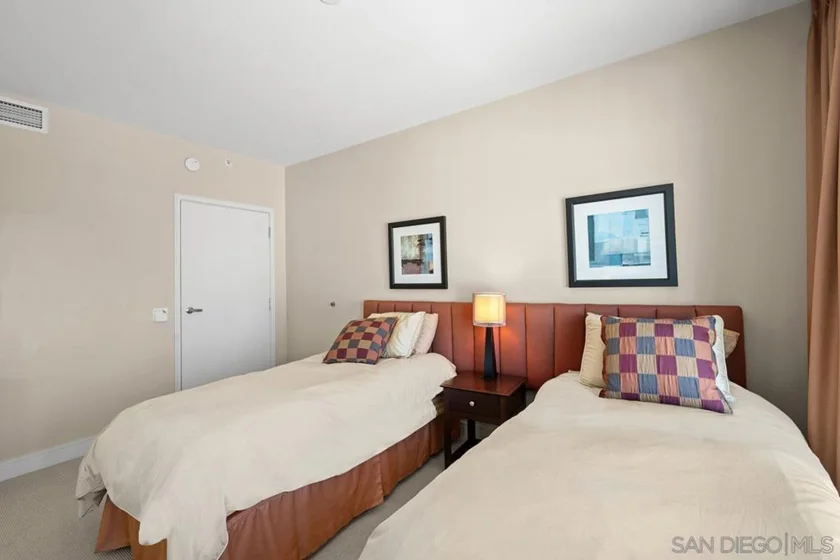 645 Front Street #1804 photo 22