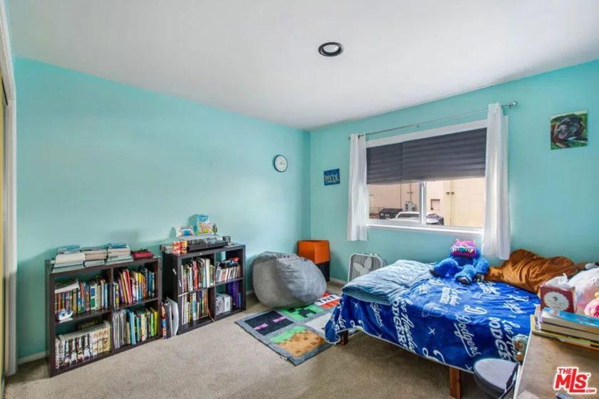 1440 W 9th Street #2 photo 26