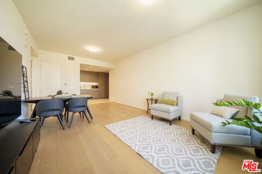 889 Francisco Street #2610 photo 19