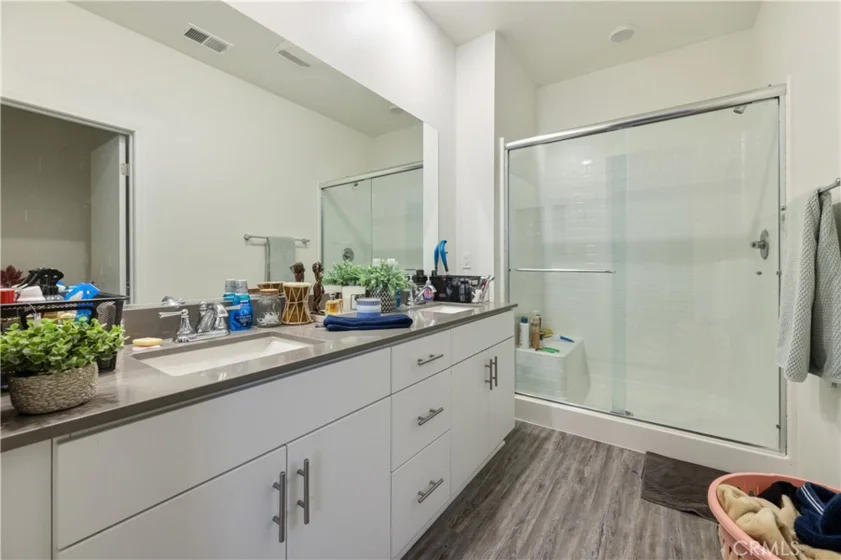 5240 Beachfront Cove #89 photo 17