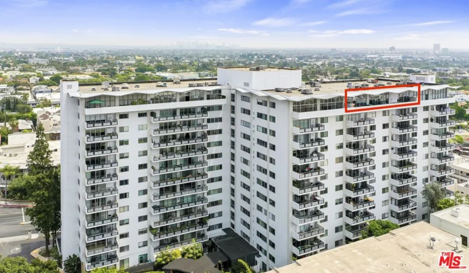 1155 N La Cienega Boulevard #PH 4 photo 40