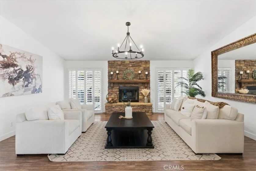 40780 Carmelita photo 1