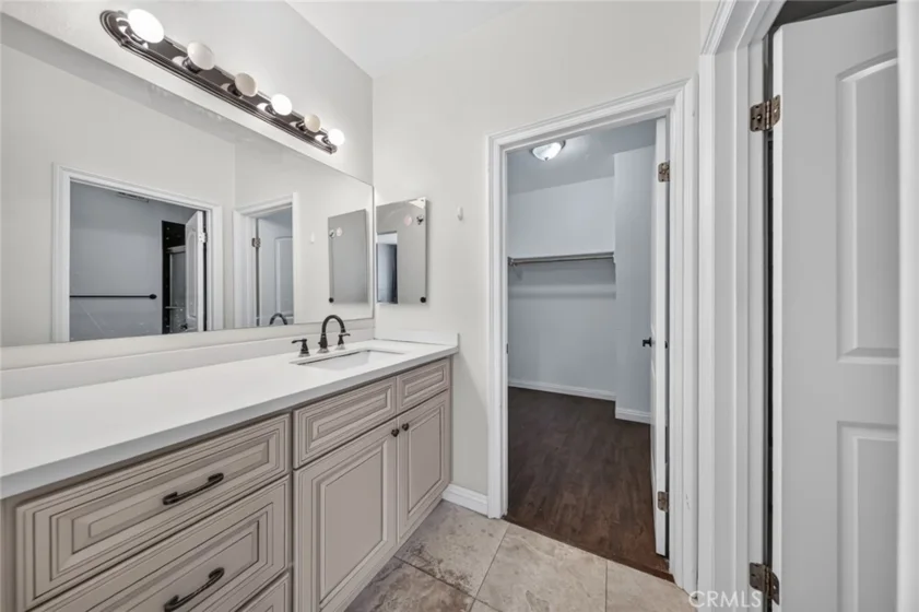 1026 S Marengo Avenue #2 photo 26