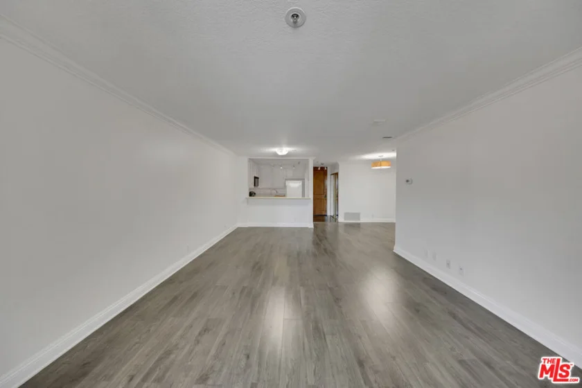 121 S Hope Street #429 photo 7