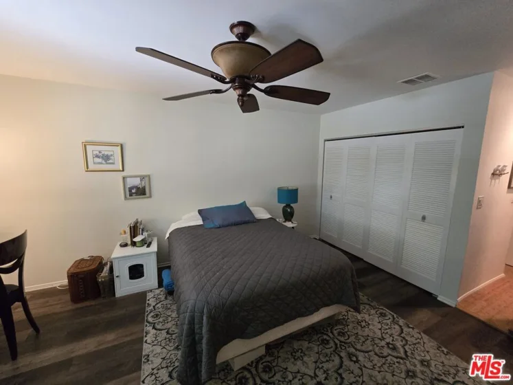 14315 Riverside Drive #105 photo 7