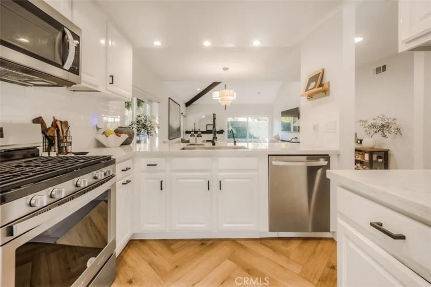 189 S Solana Drive #1 photo 7
