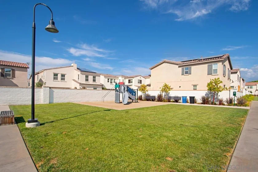 170 Diamante Road photo 29