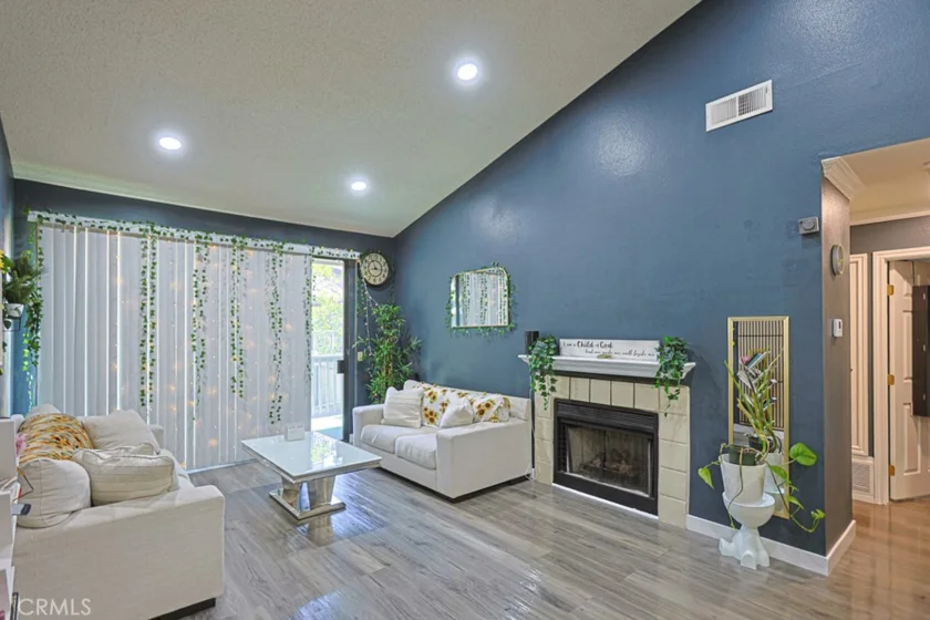 10571 S Lakeside Drive #178 photo 3