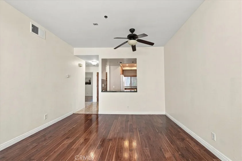 1310 E Orange Grove #102 photo 17