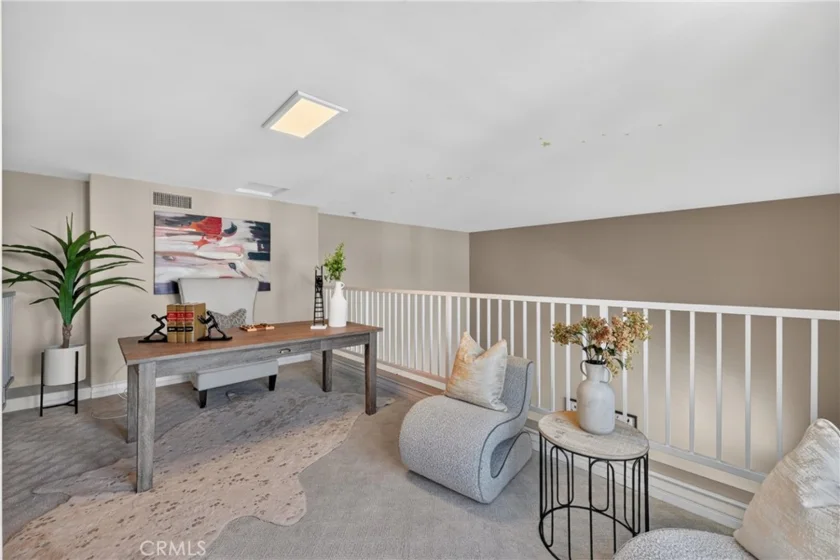 1820 Holmby Avenue #1 photo 16