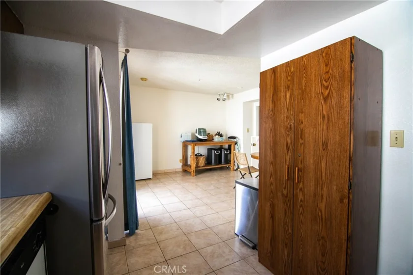 639 E Olive #5 photo 6