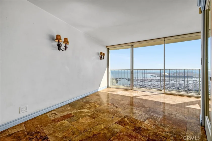 700 E Ocean #3107 photo 25