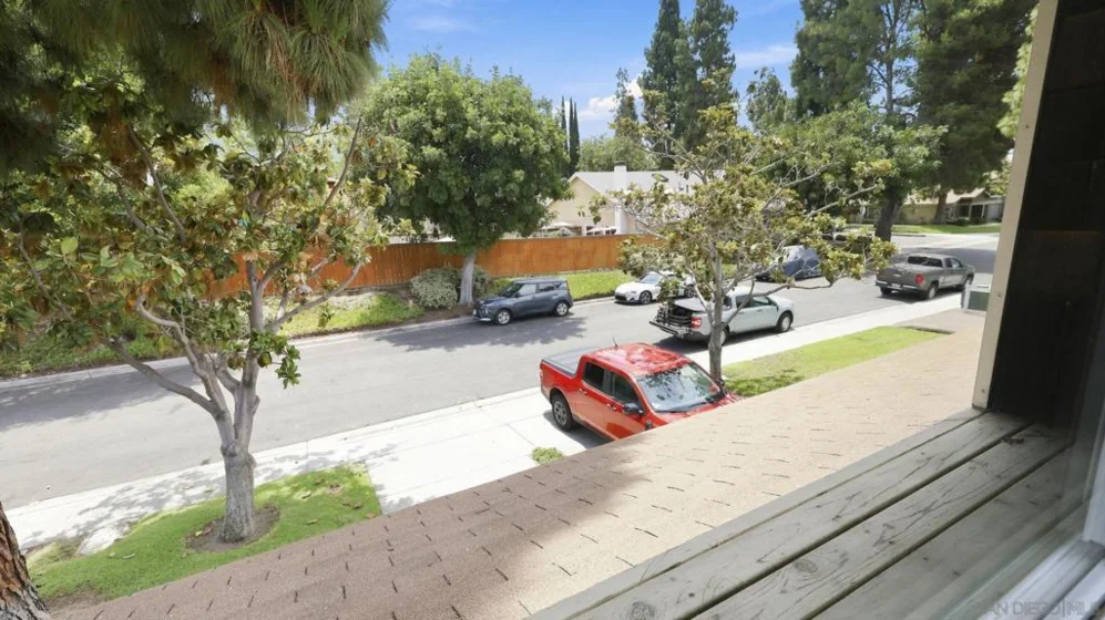 1612 Bridgeview Drive photo 40