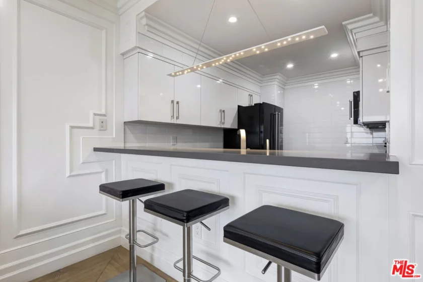 1155 N La Cienega Boulevard #1110 photo 10