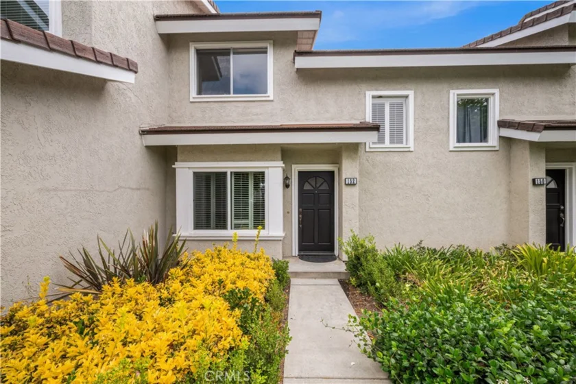 152 Greenmoor #64 photo 1
